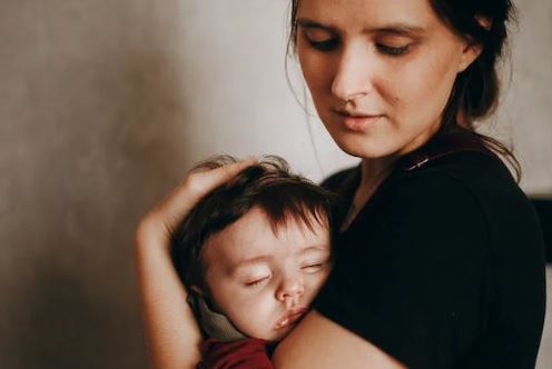 孕妇睡眠不好对胎儿有什么影响嘛？孕妇睡眠不好应该怎么做呢？