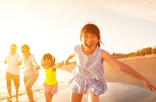 怀孕胎动满肚子动是男孩女孩？哪些方法能看男孩女孩？