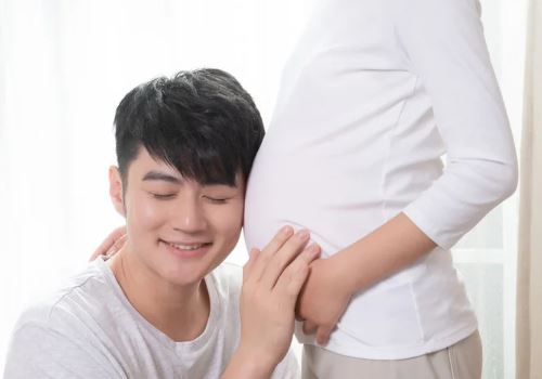 孕妇怀孕初期宜吃哪些食物呢？孕妇饮食注意什么？