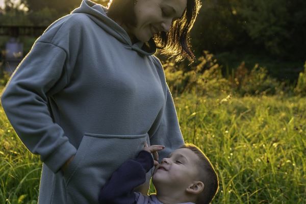 验孕验血多少钱？孕妇抽血验男女有哪些优缺点？